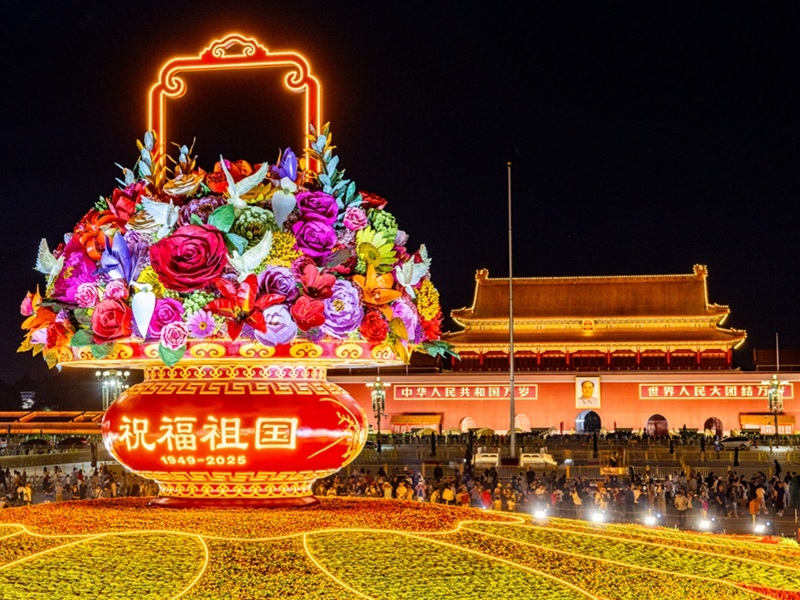 国庆献礼|东莞易弘红冕 Kcourorouge 以品质升降体验致敬合作伙伴与用户(图1) 2026国庆.jpg